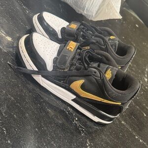 Nike Kids Black and Yellow Sneakers